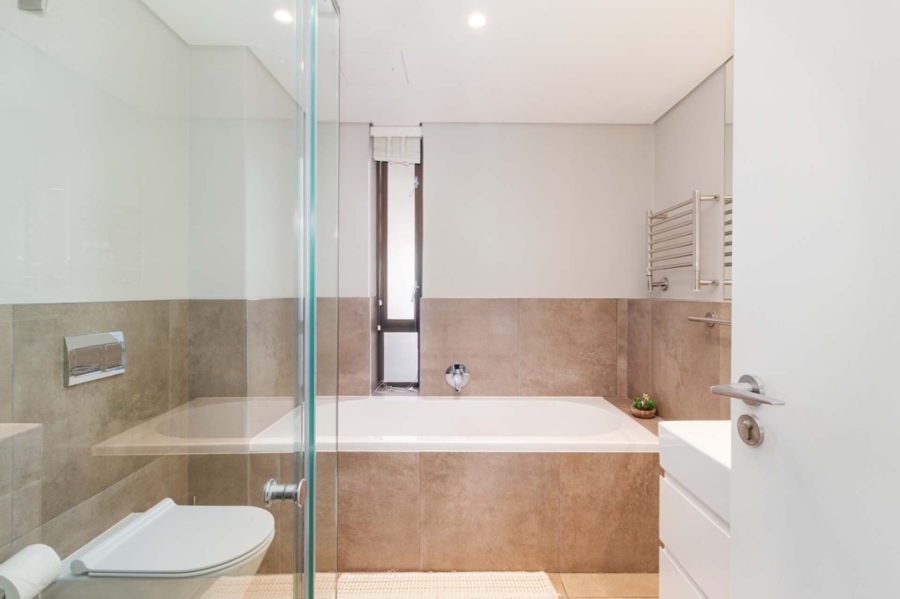 1 Bedroom Property for Sale in Green Point Western Cape